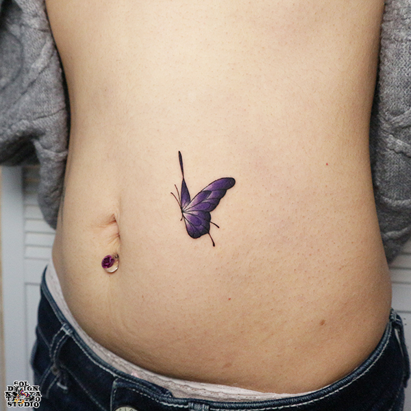 名古屋　タトゥースタジオ　女性